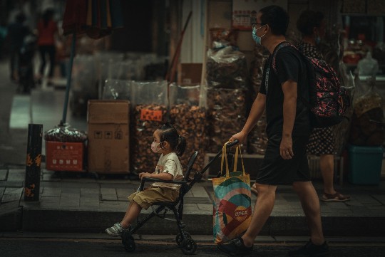 谈什么别谈感情？剧中情感迷雾的深度剖析